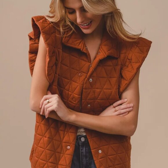 ✨NWT BiBi Quilting Knit Ruffle Sleeve Vest‎ - Picture 5 of 11